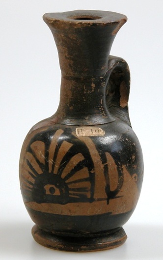 Small vase with honeysuckle design