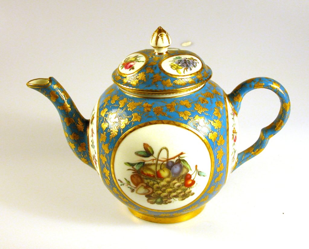 Teapot with turquoise ground 1770-84, Derby, manufactured by W Duesbury