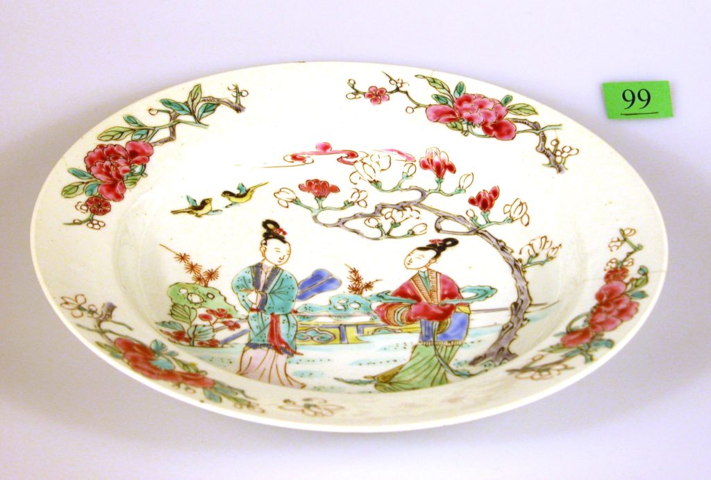 Plate with Chinese figures and flowers
