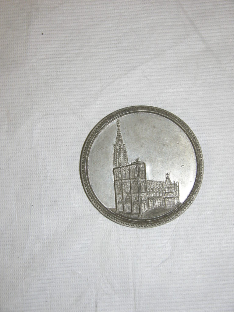 Medallion showing Strasbourg  Cathedral